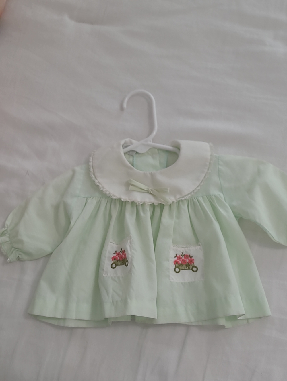 Vintage 1970s Fawn Tog Baby Newborn Dress, Lace Ruffle Prairie Cottagecore